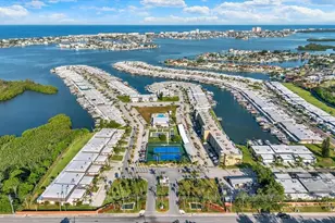 645 Boca Ciega Point Blvd N, Saint Petersburg, FL 33708 - Photo 33