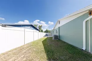 4228 Briarberry Ln, Tampa, FL 33624 - Photo 39