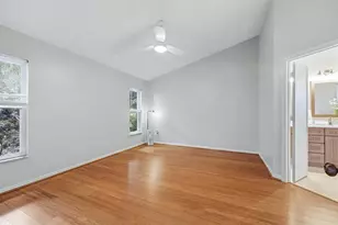 4461 Ascot Cir N, Sarasota, FL 34235 - Photo 19