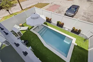 2502 N Highland Ave, Tampa, FL 33602 - Photo 3