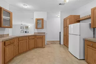 1205 Crystal Springs Rd, Zephyrhills, FL 33540 - Photo 11