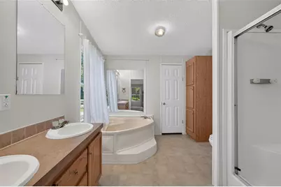 1205 Crystal Springs Road, Zephyrhills, FL 33540 - Photo 35