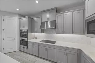 6978 Bradbury Cir, Wesley Chapel, FL 33545 - Photo 21