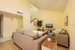 4207 Fairway Run, Tampa, FL 33618 - Photo 7