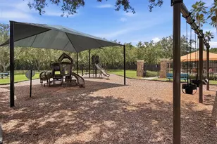 8523 Portage Ave, Tampa, FL 33647 - Photo 75