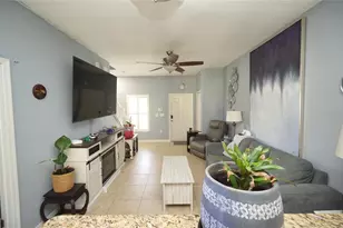 2709 Lantern Hill Ave, Brandon, FL 33511 - Photo 5