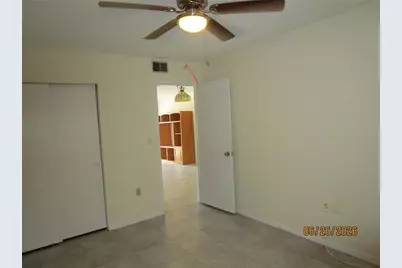 1950 58th Avenue N #10, Saint Petersburg, FL 33714 - Photo 11