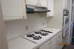 1950 58th Ave N, Saint Petersburg, FL 33714 - Photo 15