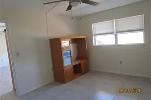 1950 58th Ave N, Saint Petersburg, FL 33714 - Photo 7