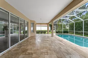 10411 Canary Isle Dr, Tampa, FL 33647 - Photo 3
