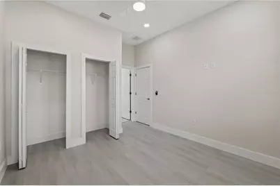 6976 Belltree Court, Tampa, FL 33619 - Photo 11