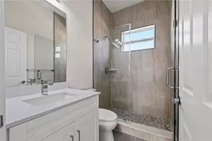 6976 Belltree Ct, Tampa, FL 33619 - Photo 15