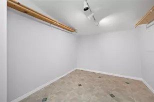 5056 42nd St S, Saint Petersburg, FL 33711 - Photo 37