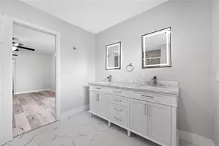 5056 42nd St S, Saint Petersburg, FL 33711 - Photo 41