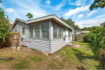5101 37th Street N, Saint Petersburg, FL 33714 - Photo 23