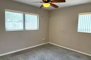 3933 58th Ln N, Saint Petersburg, FL 33709 - Photo 9