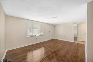 7804 Niagara Dr, Port Richey, FL 34668 - Photo 5
