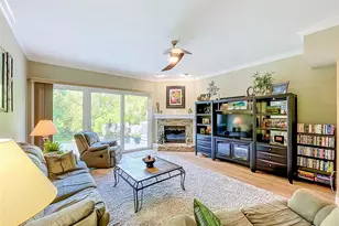 1722 Arabian Ln, Palm Harbor, FL 34685 - Photo 7
