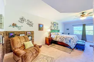 1722 Arabian Ln, Palm Harbor, FL 34685 - Photo 51