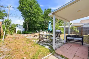 3220 16th St N, Saint Petersburg, FL 33704 - Photo 19