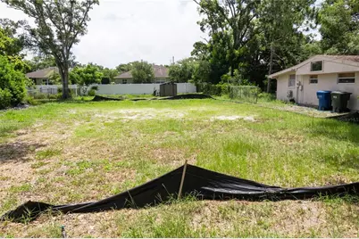 658 15th Street NW, Largo, FL 33770 - Photo 5