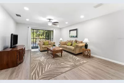 101 Lake Avenue NE #215, Largo, FL 33771 - Photo 7