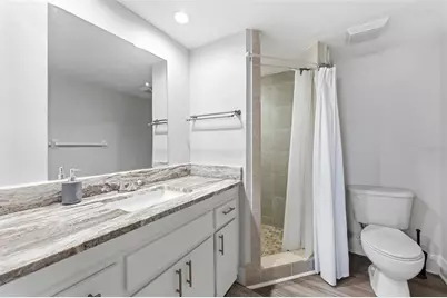 101 Lake Avenue NE #215, Largo, FL 33771 - Photo 17