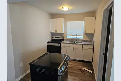 2412 51st Avenue N, Saint Petersburg, FL 33714 - Photo 67