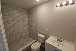 2412 51st Ave N, Saint Petersburg, FL 33714 - Photo 69