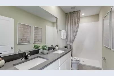 32595 Midsummer Night Lane, Wesley Chapel, FL 33543 - Photo 13