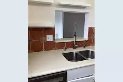 7975 58th Avenue N #408, Saint Petersburg, FL 33709 - Photo 9