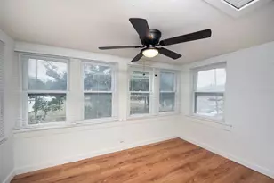 1701 14th, Saint Petersburg, FL 33705 - Photo 9