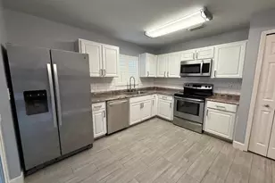 1215 Tuxford Dr, Brandon, FL 33511 - Photo 9