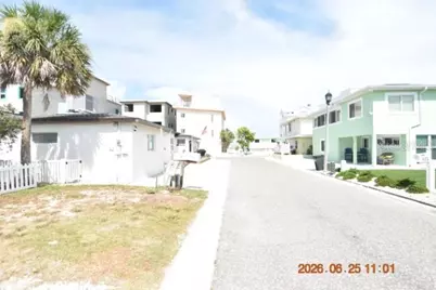 146 Coral Avenue #C, Saint Petersburg, FL 33708 - Photo 3