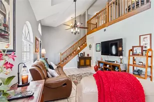 10735 SE Drummond Rd, Tampa, FL 33615 - Photo 7