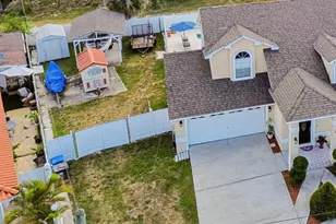 10735 SE Drummond Rd, Tampa, FL 33615 - Photo 29