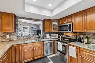 10735 SE Drummond Rd, Tampa, FL 33615 - Photo 11