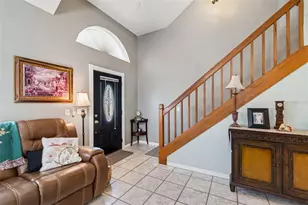 10735 SE Drummond Rd, Tampa, FL 33615 - Photo 5