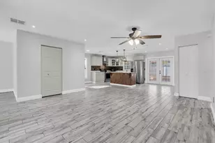 6832 Swain Ave, Tampa, FL 33625 - Photo 5