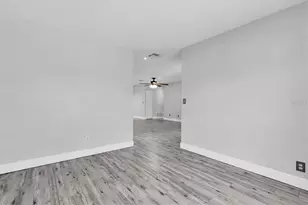 6832 Swain Ave, Tampa, FL 33625 - Photo 17