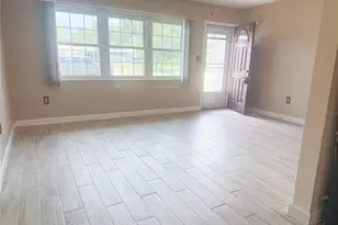 8916 Narcissus Ave, Seminole, FL 33777 - Photo 5