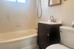 8916 Narcissus Ave, Seminole, FL 33777 - Photo 11