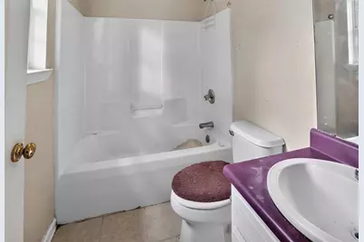 5179 Marcus Drive, Greenwood, FL 32443 - Photo 19