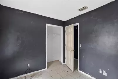 5179 Marcus Drive, Greenwood, FL 32443 - Photo 11