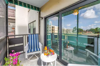 6190 80th Street N #304, Saint Petersburg, FL 33709 - Photo 17