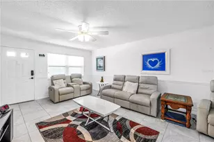6190 80th St N, Saint Petersburg, FL 33709 - Photo 5