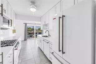 6190 80th St N, Saint Petersburg, FL 33709 - Photo 9