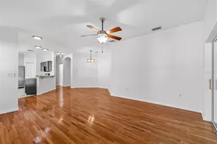 34534 Dellwood Way, Zephyrhills, FL 33541 - Photo 15