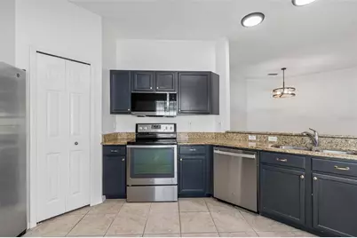 34534 Dellwood Way, Zephyrhills, FL 33541 - Photo 13