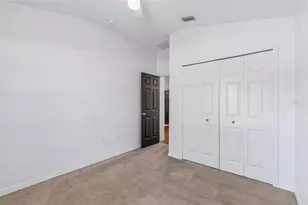 34534 Dellwood Way, Zephyrhills, FL 33541 - Photo 19